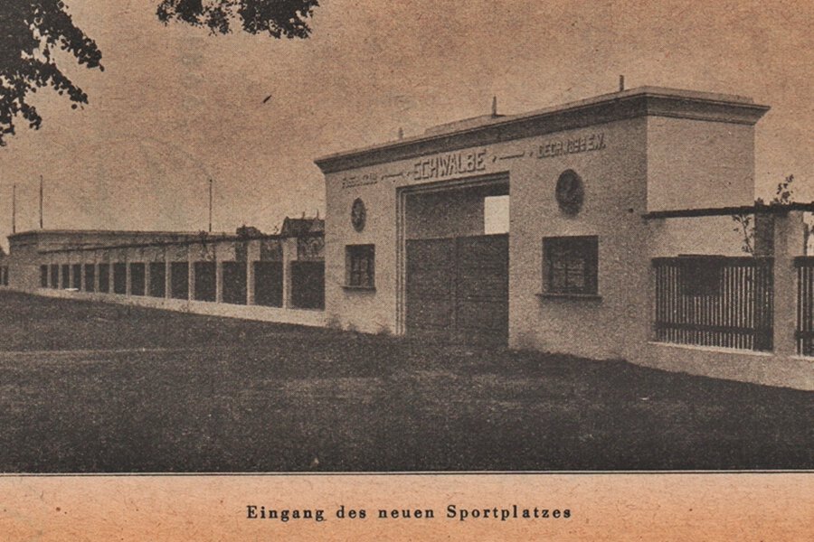 Schwalbe_Eingangstor_historisch